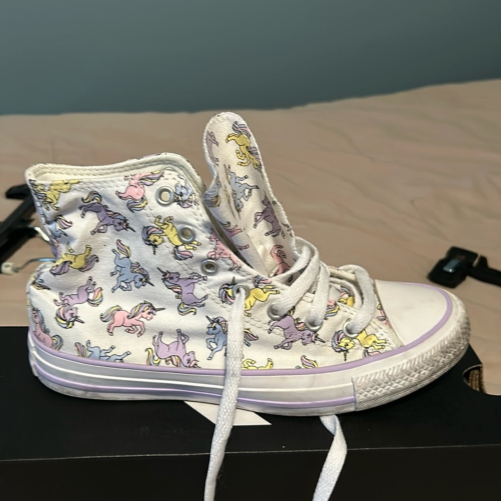 Converse
